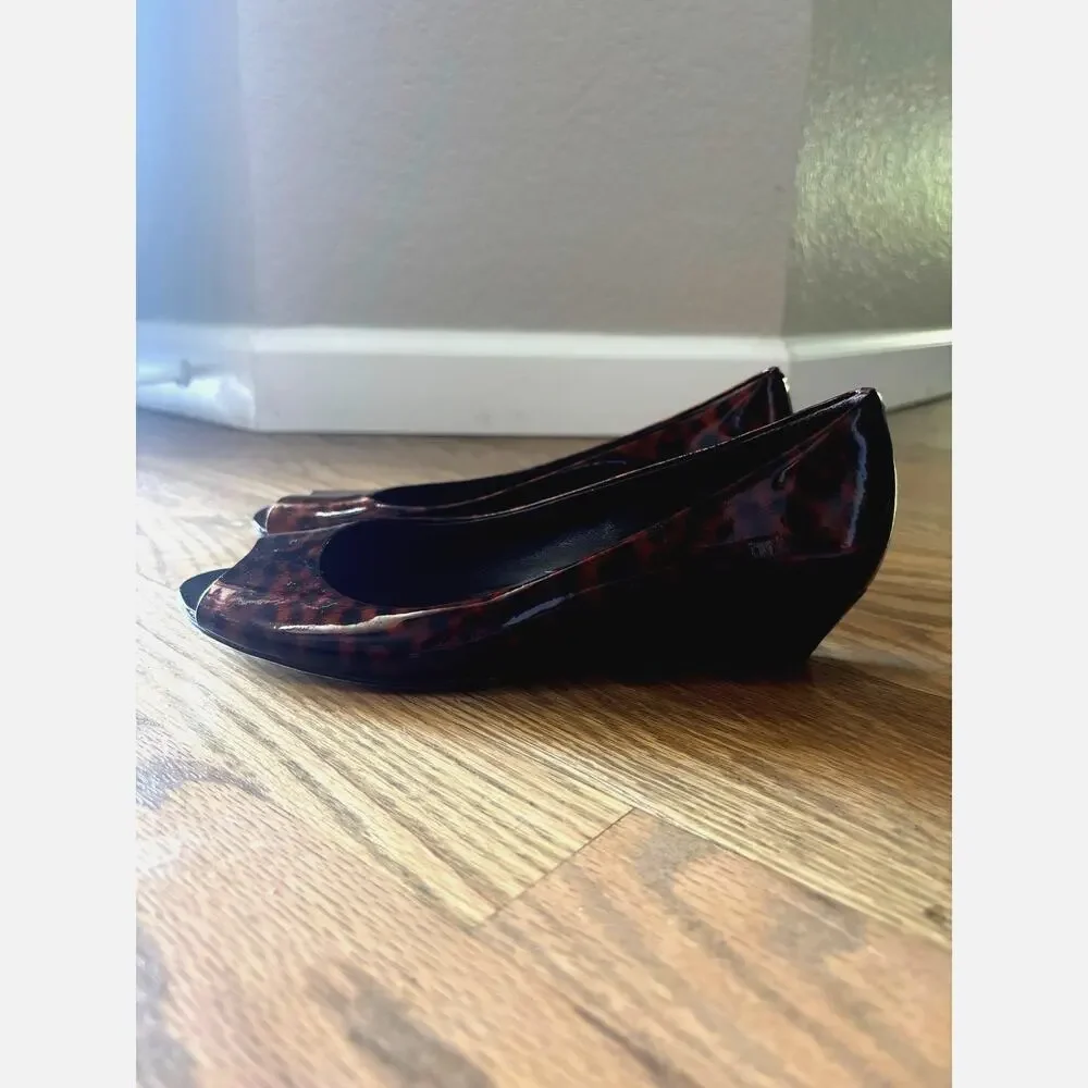Cole Haan Nike Air Women's Size 6.5 B Peep Toe Wedge Pumps Tortiseshell Leather